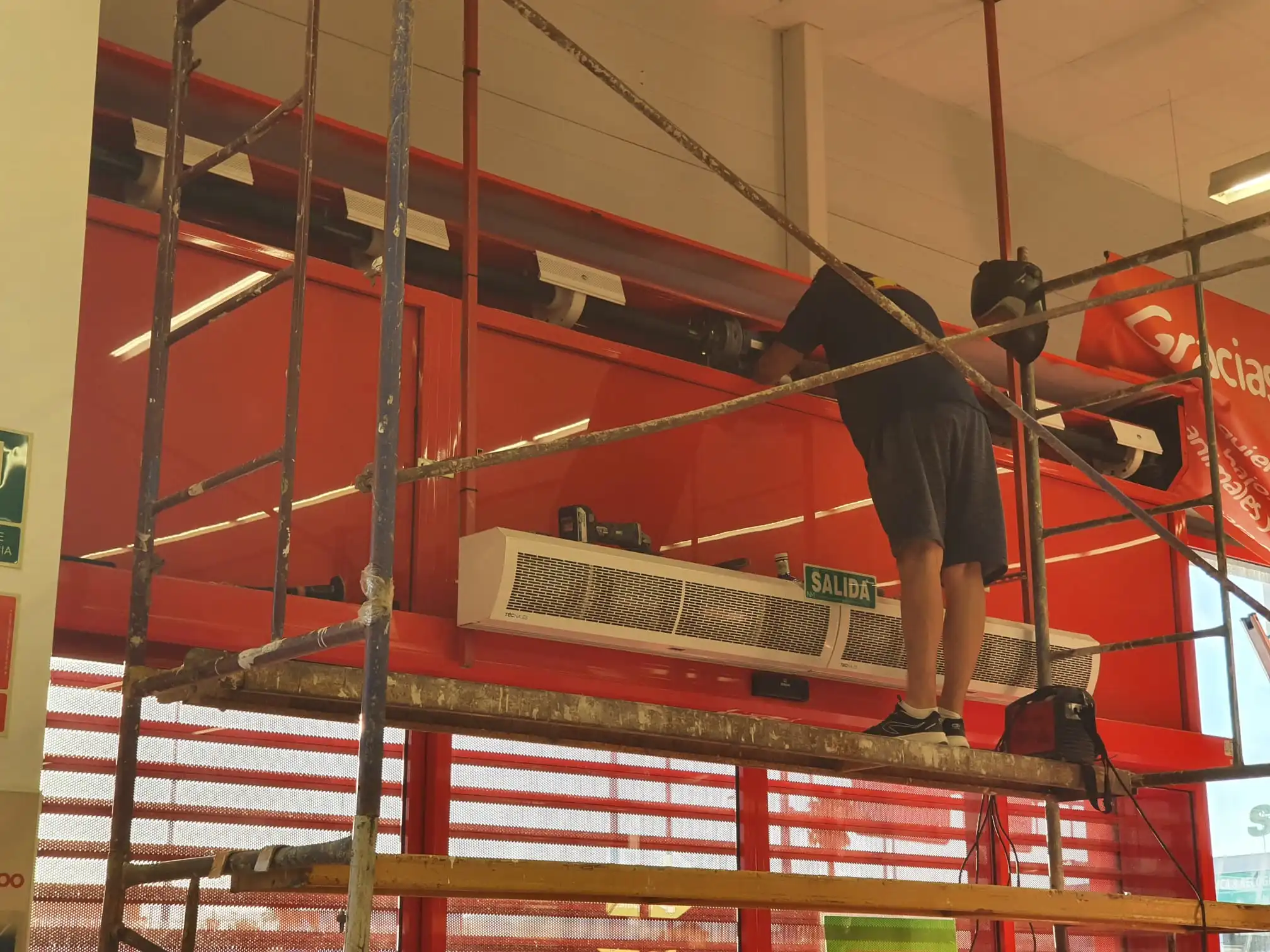 instalacion de puertas automaticas Silla
